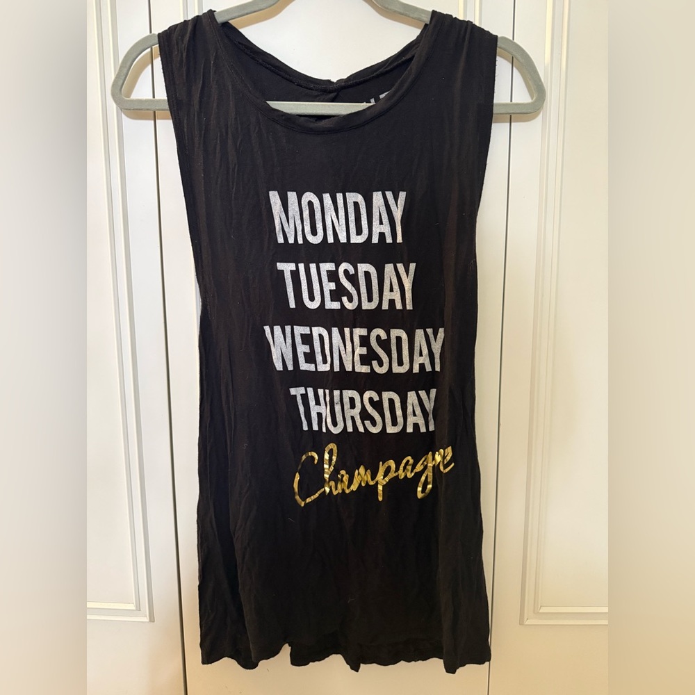 Black workout tank